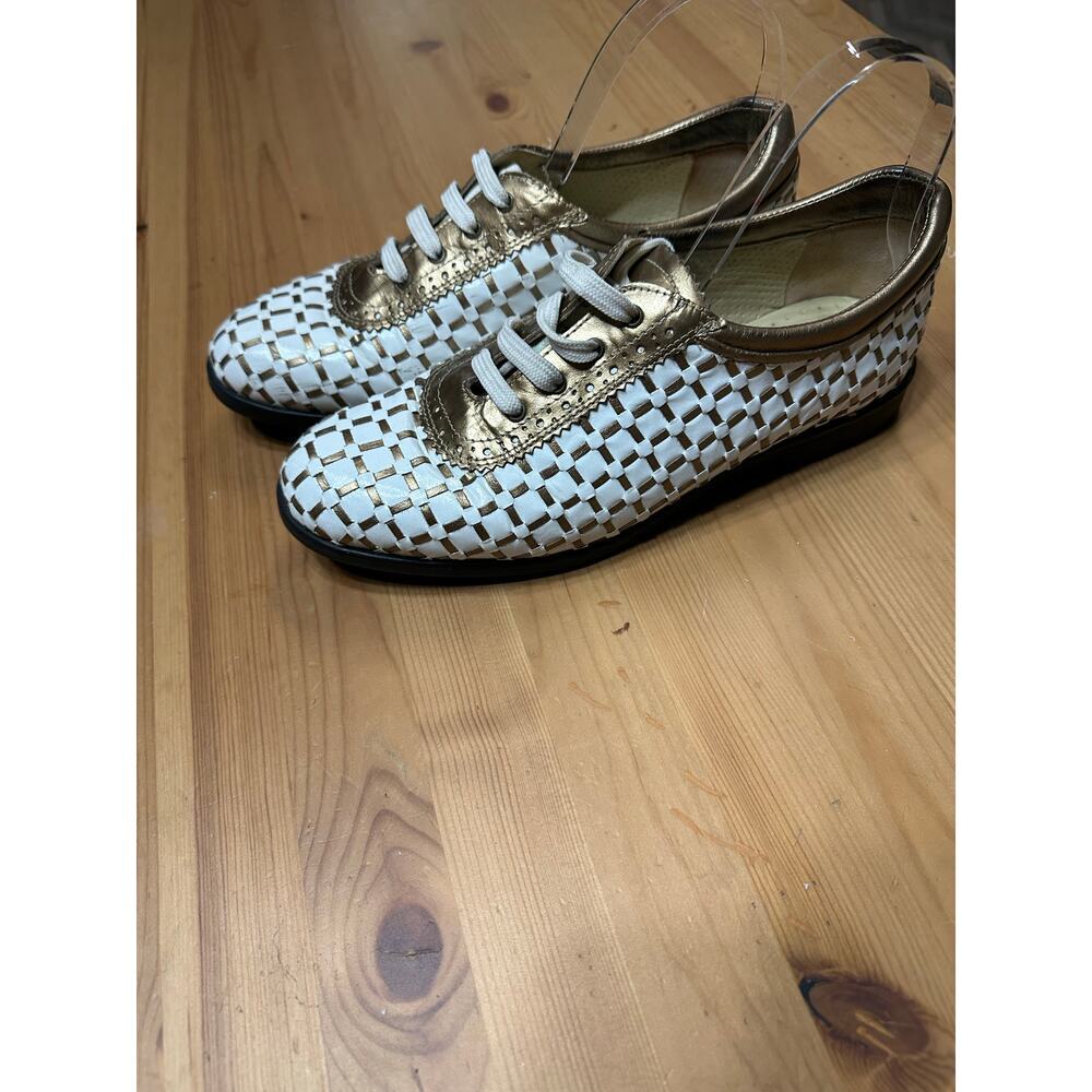 Aerogreen Leather Golf Shoes Women 10 Textured Metallic Woven Athletic Active - Picture 4 of 11